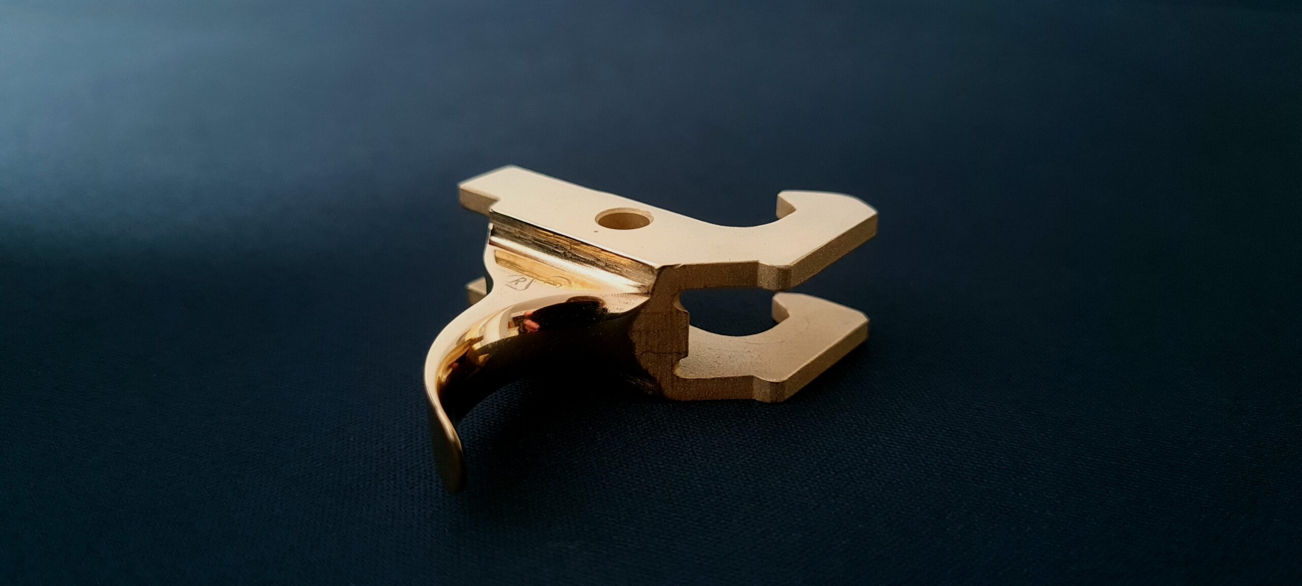 pozłacanie broni spust